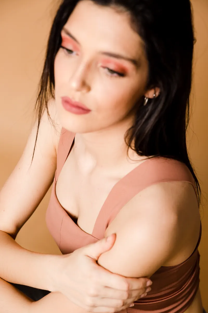 Redefinición del Contorno Facial Málaga Clínica Aesophy